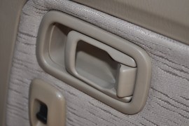 2011款郑州日产锐骐皮卡ZD30手动两驱标准型