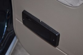 2011款郑州日产锐骐皮卡ZD30手动两驱标准型