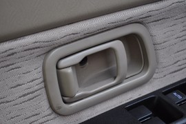 2011款郑州日产锐骐皮卡ZD30手动两驱标准型