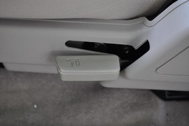 2011款郑州日产锐骐皮卡ZD30手动两驱标准型