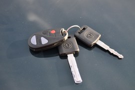 2011款郑州日产锐骐皮卡ZD30手动两驱标准型