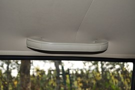 2011款郑州日产锐骐皮卡ZD30手动两驱标准型