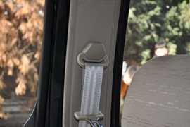 2011款郑州日产锐骐皮卡ZD30手动两驱标准型