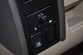 2011款郑州日产锐骐皮卡ZD30手动两驱标准型