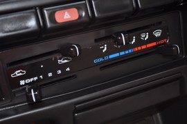 2011款郑州日产锐骐皮卡ZD30手动两驱标准型