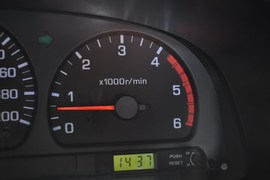 2011款郑州日产锐骐皮卡ZD30手动两驱标准型