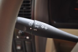 2011款郑州日产锐骐皮卡ZD30手动两驱标准型