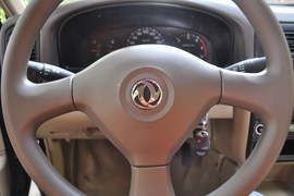 2011款郑州日产锐骐皮卡ZD30手动两驱标准型