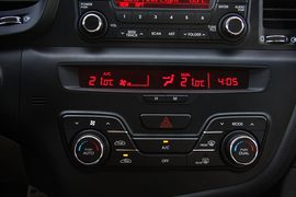 迪拜试驾全新一代OPTIMA--内饰图片