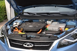 2016款奇瑞艾瑞泽7e