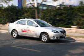 2011款第三代福美来1.6自动舒适