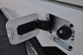 2011款郑州日产帅客1.6L手动商用型