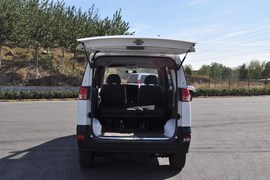 2011款郑州日产帅客1.6L手动商用型