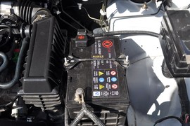 2011款郑州日产帅客1.6L手动商用型