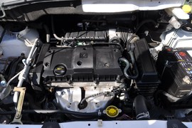 2011款郑州日产帅客1.6L手动商用型