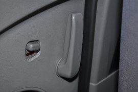 2011款郑州日产帅客1.6L手动商用型