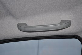 2011款郑州日产帅客1.6L手动商用型