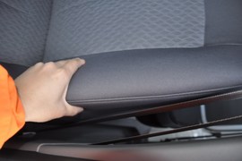 2011款郑州日产帅客1.6L手动商用型
