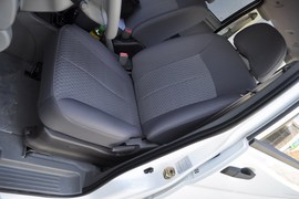 2011款郑州日产帅客1.6L手动商用型
