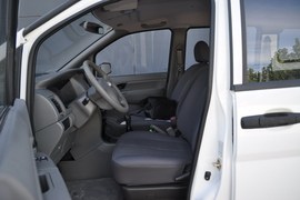 2011款郑州日产帅客1.6L手动商用型