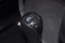 2011款郑州日产帅客1.6L手动商用型