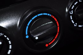 2011款郑州日产帅客1.6L手动商用型
