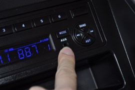 2011款郑州日产帅客1.6L手动商用型