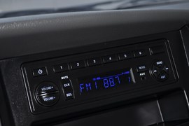 2011款郑州日产帅客1.6L手动商用型