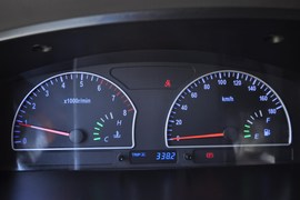 2011款郑州日产帅客1.6L手动商用型