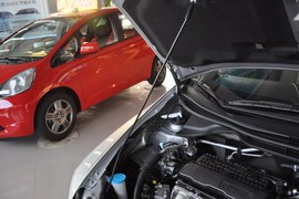 2008款广汽本田锋范1.5L手动精英版