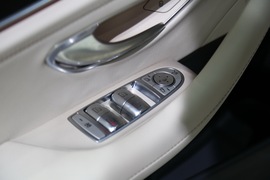 2016款北京奔驰全新E320L