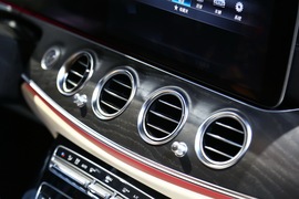 2016款北京奔驰全新E320L