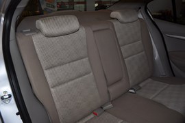 2008款广汽本田锋范1.5L手动精英版
