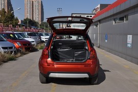 2011款铃木SX4天语两厢1.6L自动运动型