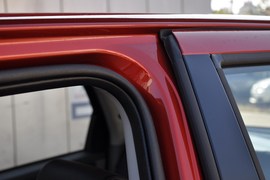 2011款铃木SX4天语两厢1.6L自动运动型