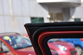 2011款铃木SX4天语两厢1.6L自动运动型