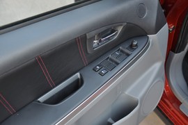 2011款铃木SX4天语两厢1.6L自动运动型