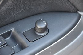 2011款铃木SX4天语两厢1.6L自动运动型