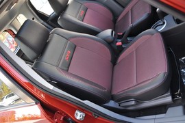 2011款铃木SX4天语两厢1.6L自动运动型