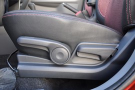 2011款铃木SX4天语两厢1.6L自动运动型