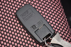 2011款铃木SX4天语两厢1.6L自动运动型
