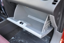 2011款铃木SX4天语两厢1.6L自动运动型