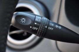 2011款铃木SX4天语两厢1.6L自动运动型