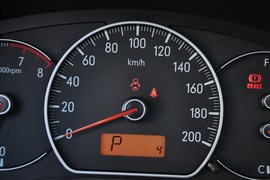 2011款铃木SX4天语两厢1.6L自动运动型