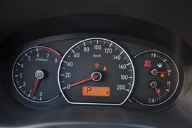 2011款铃木SX4天语两厢1.6L自动运动型