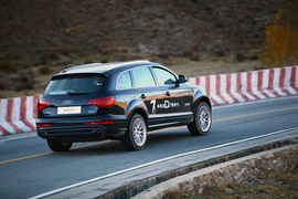 奥迪新Q7西藏试驾