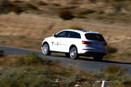 奥迪新Q7西藏试驾