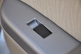 2011款长安铃木羚羊1.3L手动标准型