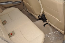 2011款长安铃木羚羊1.3L手动标准型