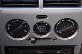 2011款长安铃木羚羊1.3L手动标准型